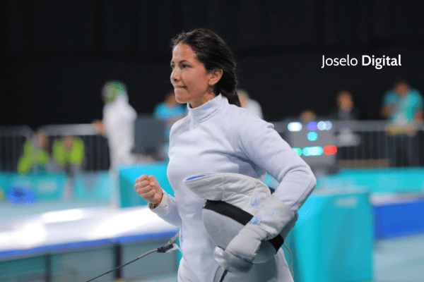 María Luisa Doig Conquista la Plata en Esgrima en los Juegos Panamericanos 2023